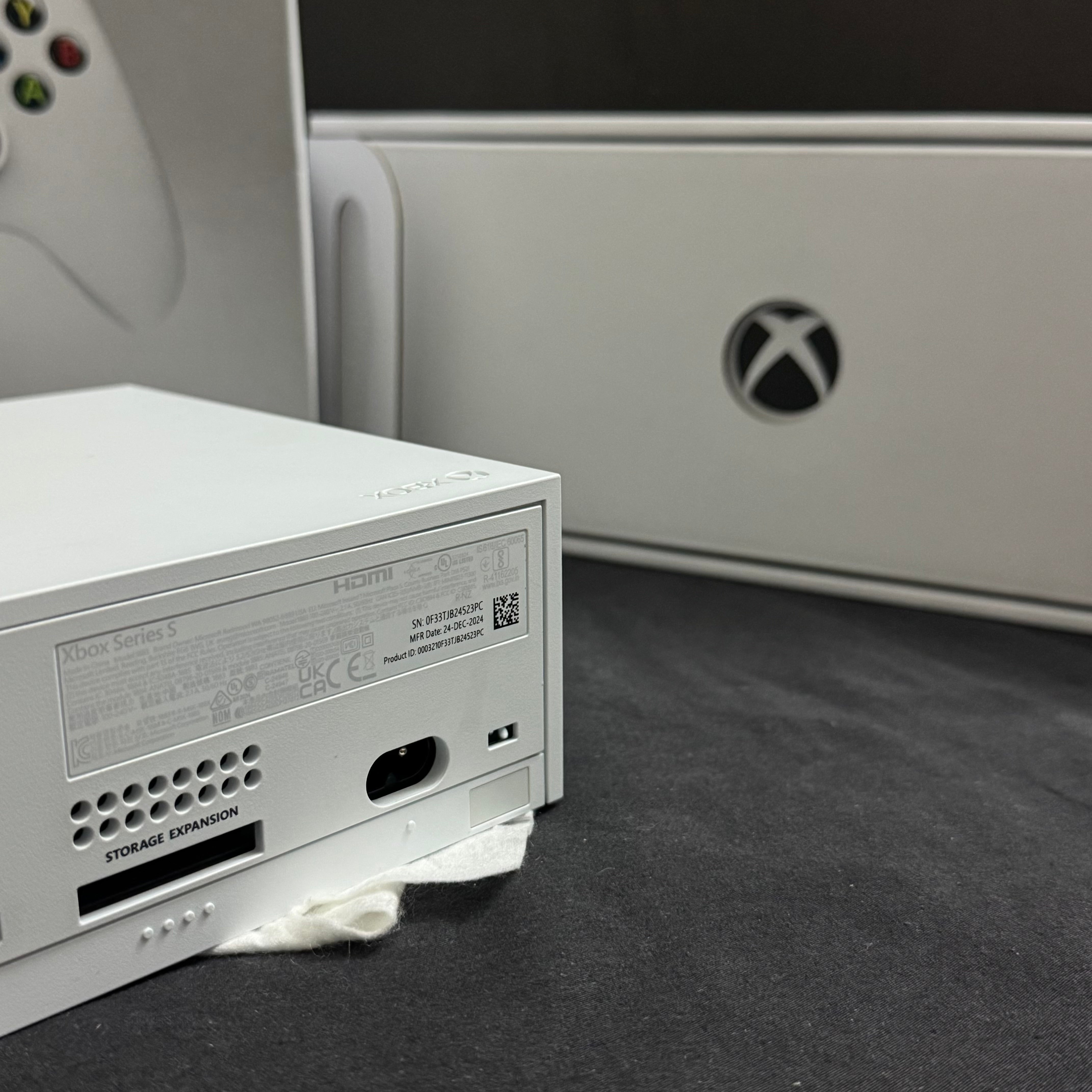 Xbox series s 1tb(just box open)
