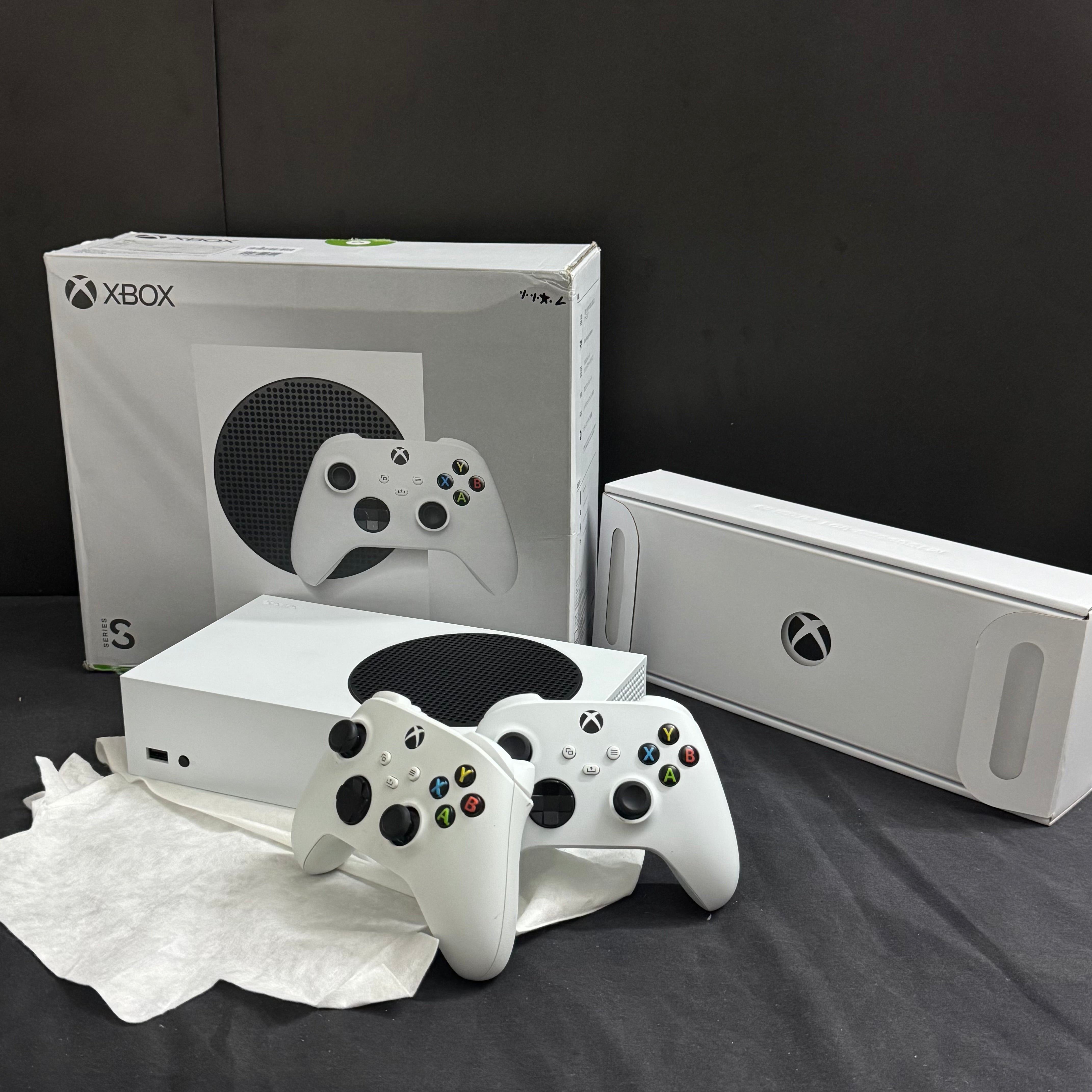 Xbox series s(deal of the week)