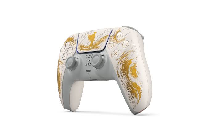 DualSense® Wireless Controller - Ghost of Yotei™ Gold Limited Edition