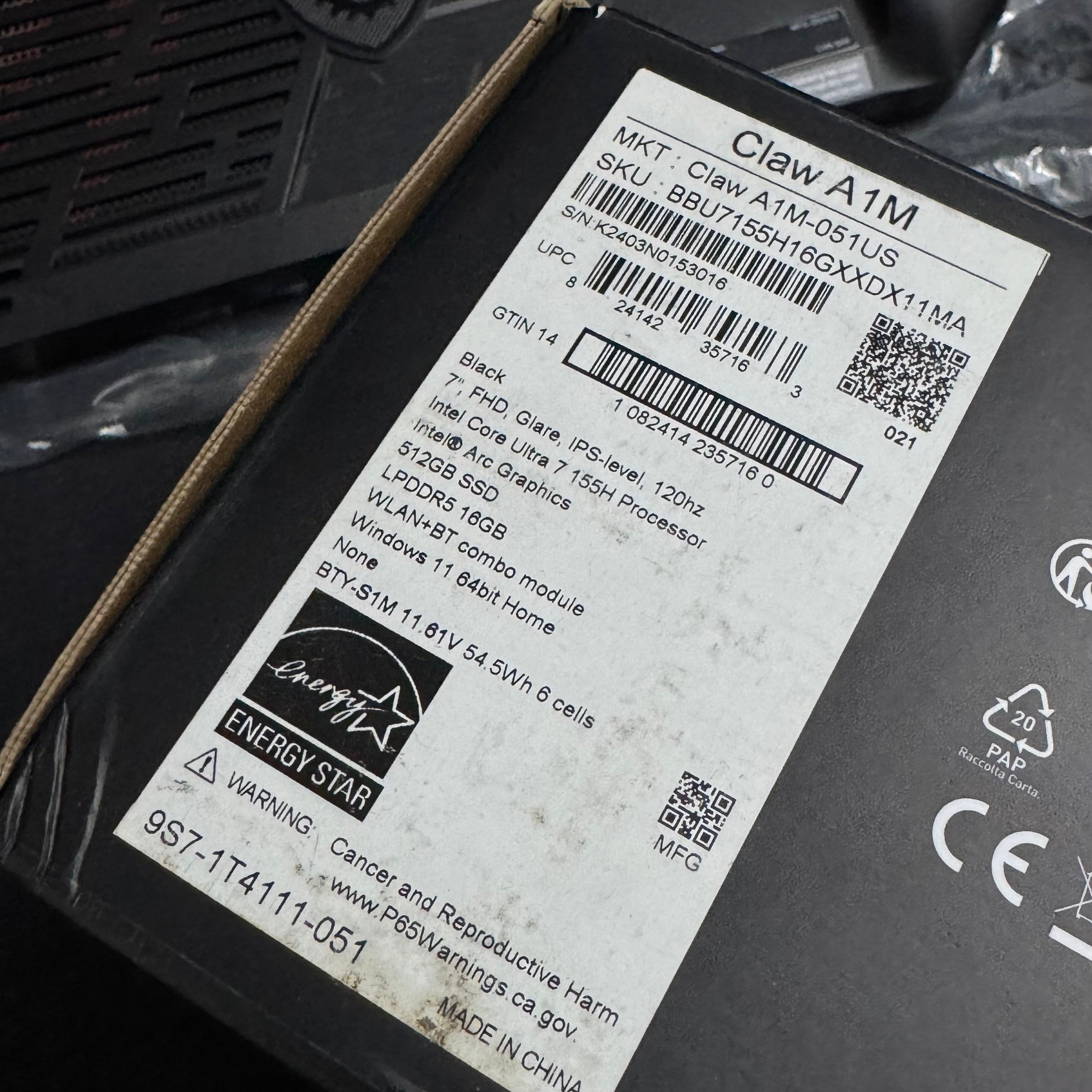 Msi claw a1m(box open)